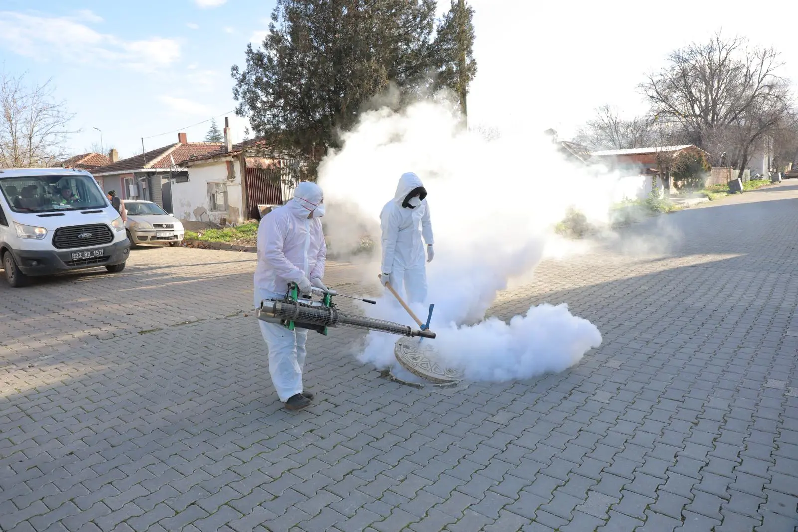EDİRNE BELEDİYESİ YAZ AYLARI ÖNCESİ HAŞEREYLE MÜCADELE ÇALIŞMALARINI BAŞLATTI galeri görseli